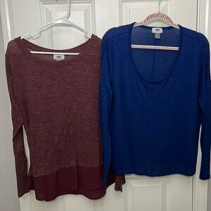 FOUR Women’s Old Navy Sweaters/Blouse - Large